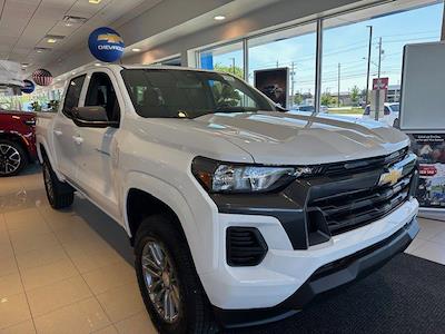 New 2025 Chevrolet Colorado Work Truck Crew Cab 4WD Pickup for sale #83622 - photo 1