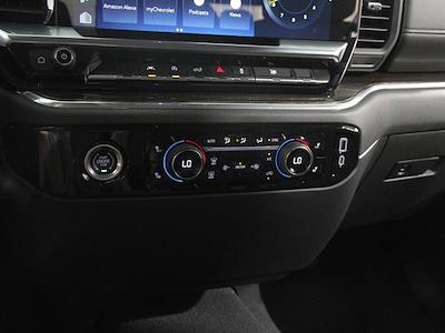 Used 2024 Chevrolet Silverado 1500 - photo 1