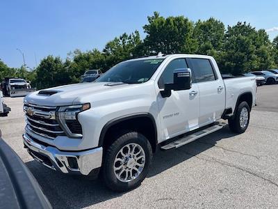 Used 2024 Chevrolet Silverado 2500 - photo 1