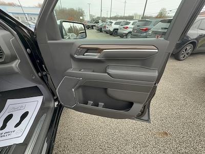 Used 2023 Chevrolet Silverado 1500 - photo 1