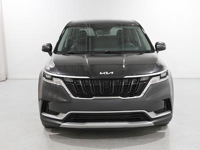 Used 2024 Kia Carnival - photo 1