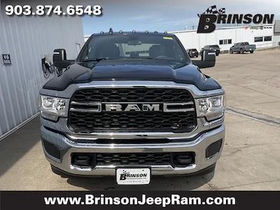 2024 Ram 3500 Crew Cab DRW 4x4, Pickup for sale #16-3184 - photo 2