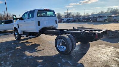 2023 Chevrolet Silverado 5500 Crew Cab DRW 4WD, Cab Chassis for sale #31332 - photo 2