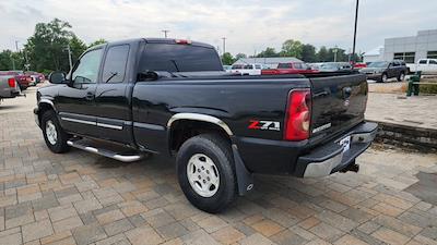 2003 Chevrolet Silverado 1500 Extended Cab 4WD, Pickup for sale #31357C - photo 2