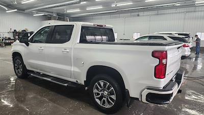 2022 Chevrolet Silverado 1500 Crew Cab 4WD, Pickup for sale #31449B - photo 2