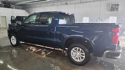 2022 Chevrolet Silverado 1500 Crew Cab 4WD, Pickup for sale #31727B - photo 2