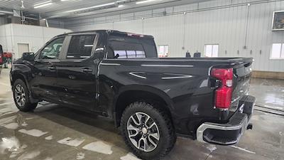 2022 Chevrolet Silverado 1500 Crew Cab 4WD, Pickup for sale #32009A - photo 2