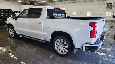 2021 Chevrolet Silverado 1500 Crew Cab 4WD Pickup for sale #32064A - photo 2