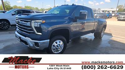 2025 Chevrolet Silverado 3500 Crew Cab 4WD Pickup for sale #32147 - photo 1