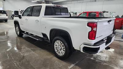 2022 Chevrolet Silverado 2500 Crew Cab 4WD Pickup for sale #32152A - photo 2