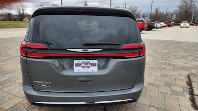 2022 Chrysler Pacifica FWD, Minivan for sale #5586A - photo 2