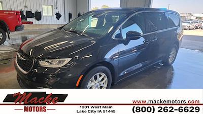2025 Chrysler Pacifica FWD Minivan for sale #5642A - photo 1