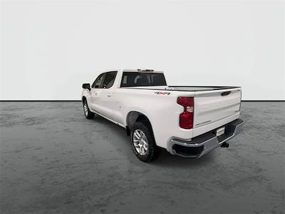 New 2025 Chevrolet Silverado 1500 LT Crew Cab 4x4 Pickup for sale #E27113 - photo 2