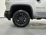 New 2025 Chevrolet Silverado 2500 Custom Crew Cab 4x4 Pickup for sale #E27347 - photo 18