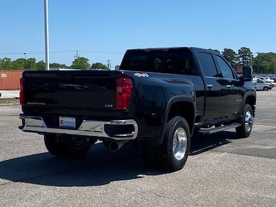 2025 Chevrolet Silverado 3500 Crew Cab 4x4 Pickup for sale #C6652 - photo 2
