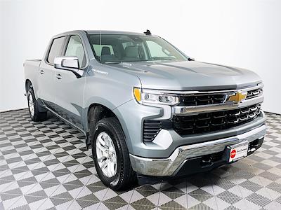 Used 2025 Chevrolet Silverado 1500 LT Crew Cab for sale #LC6677 - photo 1