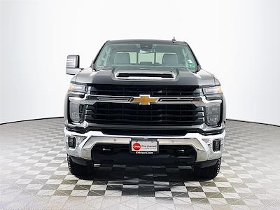 Used 2025 Chevrolet Silverado 2500 - photo 1