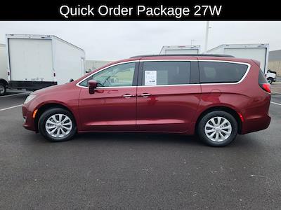 2018 Chrysler Pacifica FWD Minivan for sale #C22096 - photo 2