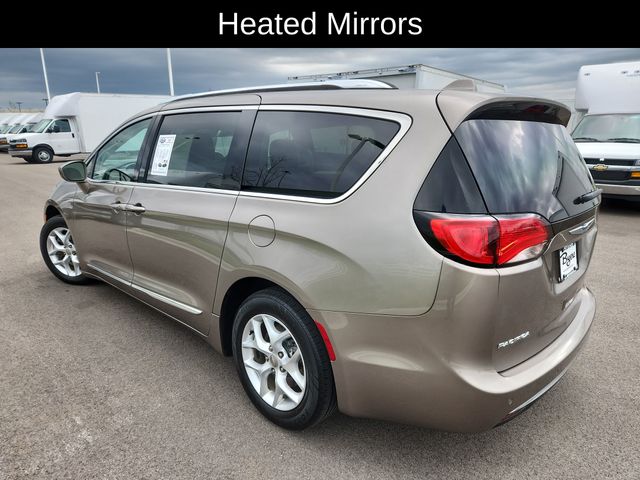 Used 2018 Chrysler Pacifica - photo 7