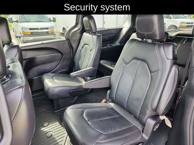 Used 2021 Chrysler Pacifica - photo 28