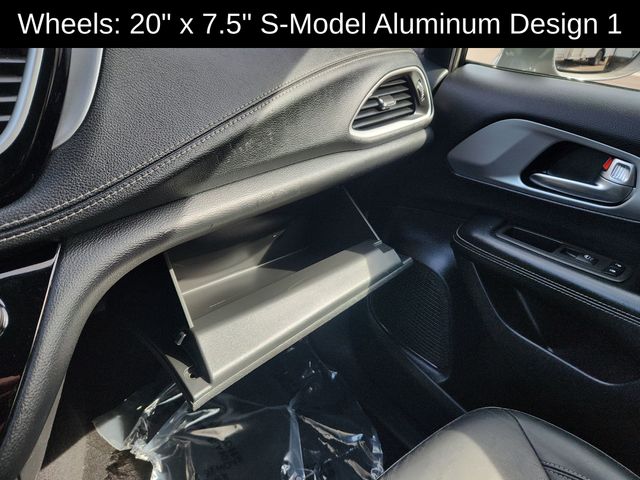Used 2021 Chrysler Pacifica - photo 51
