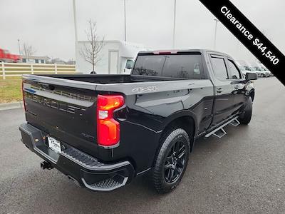 Used 2024 Chevrolet Silverado 1500 - photo 1