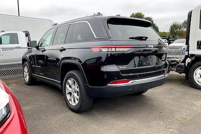 2023 Jeep Grand Cherokee 4x4 SUV for sale #27635 - photo 2