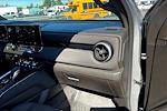 2024 Chevrolet Colorado Crew Cab 4WD Pickup for sale #27710 - photo 14