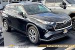 Used 2020 Toyota Highlander XLE for sale #27715 - photo 8