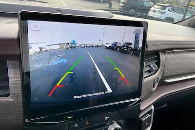 Used 2023 Ford Expedition - photo 1