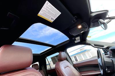 Used 2023 Ford Expedition - photo 1