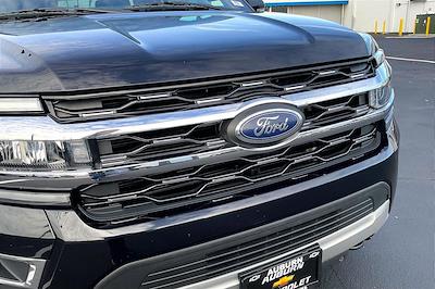 Used 2023 Ford Expedition - photo 1