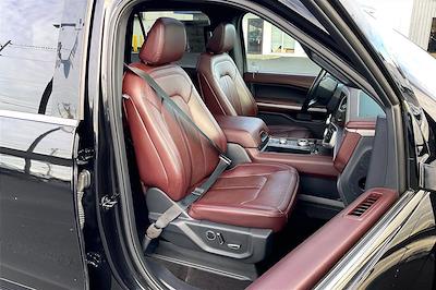 Used 2023 Ford Expedition - photo 1