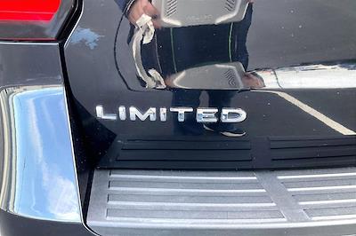 Used 2023 Ford Expedition - photo 1