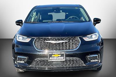 Used 2024 Chrysler Pacifica Touring L Minivan for sale #C27774 - photo 2