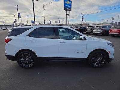 Used 2022 Chevrolet Equinox - photo 1