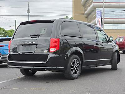 2018 Dodge Grand Caravan FWD Minivan for sale #51198T - photo 2