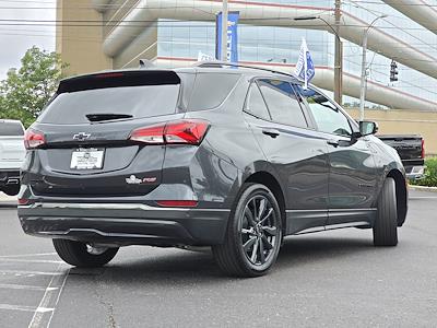 Used 2022 Chevrolet Equinox RS SUV for sale #51418T - photo 2