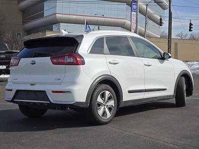 Used 2018 Kia Niro - photo 1