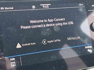 Used 2023 Volkswagen Atlas - photo 1