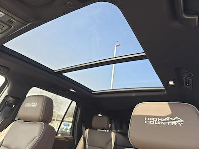 Used 2023 Chevrolet Tahoe - photo 1