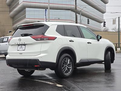 Used 2024 Nissan Rogue - photo 1