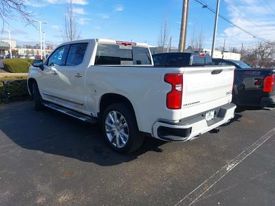 Used 2024 Chevrolet Silverado 1500 - photo 1