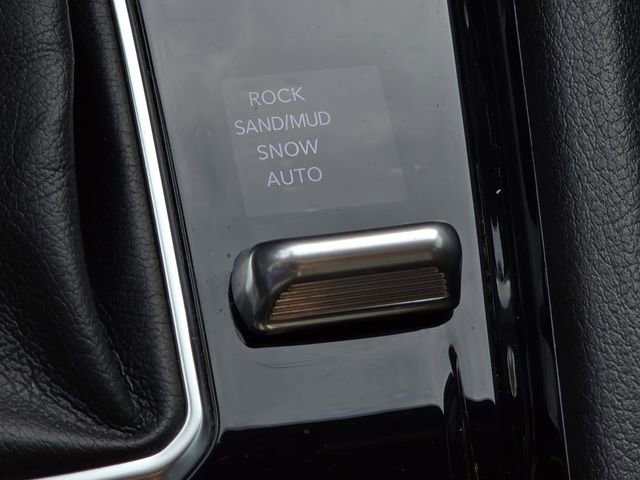 Used 2023 Jeep Compass - photo 11
