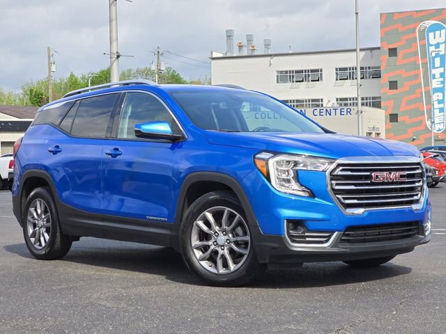 Used 2024 GMC Terrain - photo 2