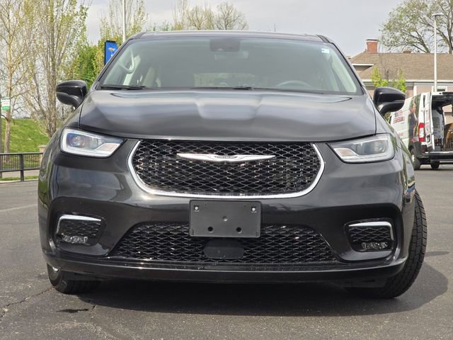 Used 2023 Chrysler Pacifica - photo 19