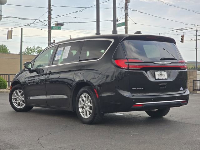Used 2023 Chrysler Pacifica - photo 22