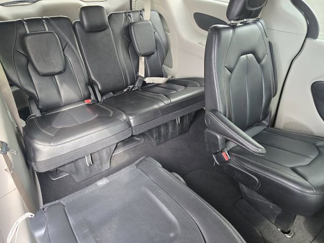 Used 2023 Chrysler Pacifica - photo 27