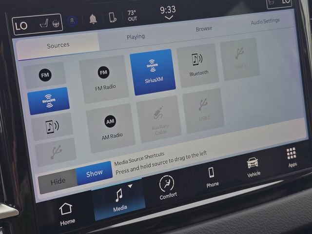 Used 2023 Chrysler Pacifica - photo 8