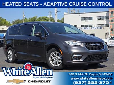 2023 Chrysler Pacifica FWD Minivan for sale #52452R - photo 1